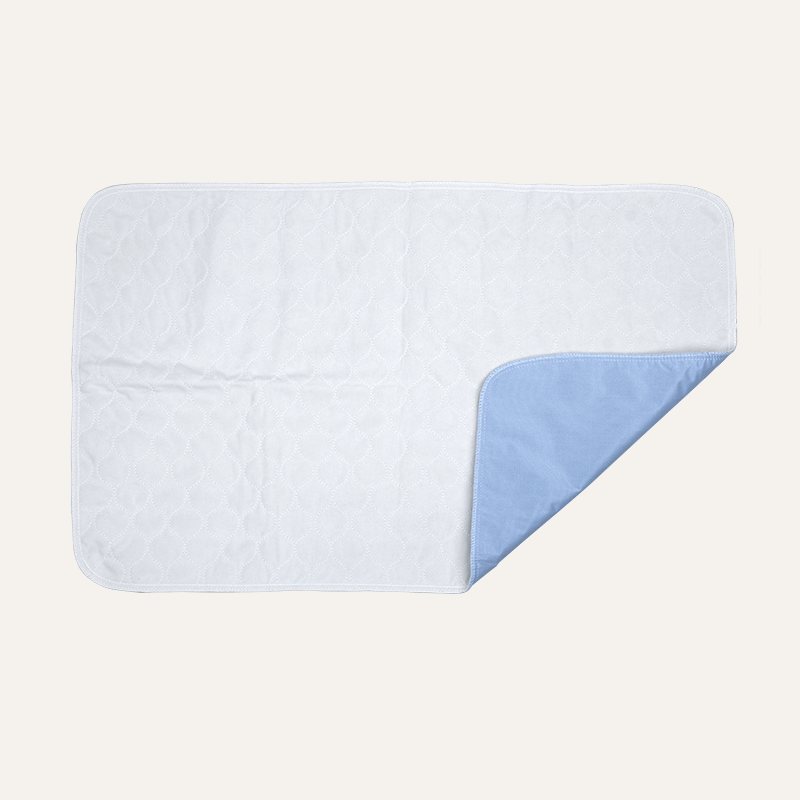 1350-BL_1350BL_reuse-underpad_flat-w-corner_72dpi_qpitii